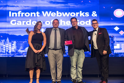 Michael Hodgdon excepting Infront Webworks US Search Award 2018